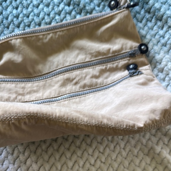 Kipling Black and Tan Crossbody Bags bundle - Picture 5 of 9